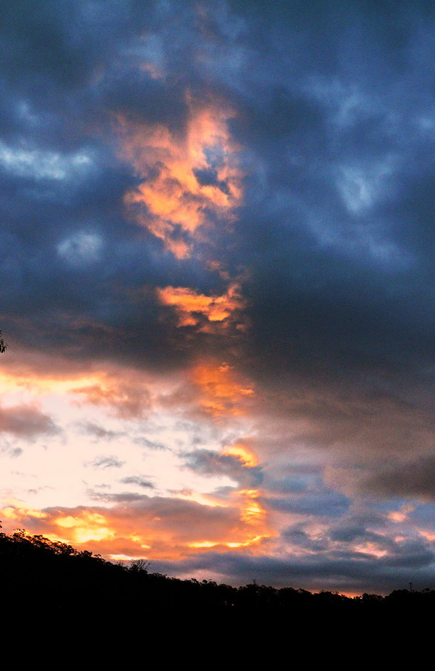 tasmanian-evening-sky