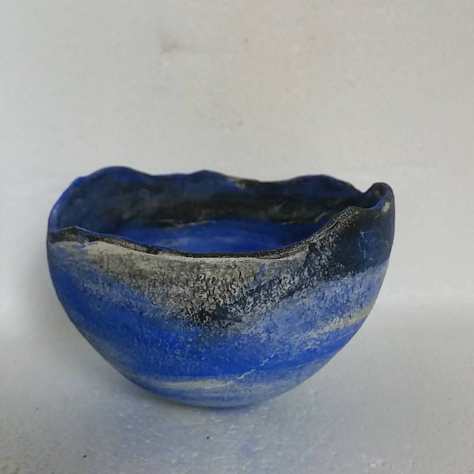 blue pot